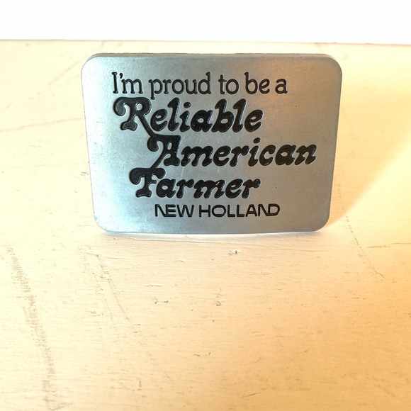 VTG Belt Buckle New Holland - Picture 1 of 4